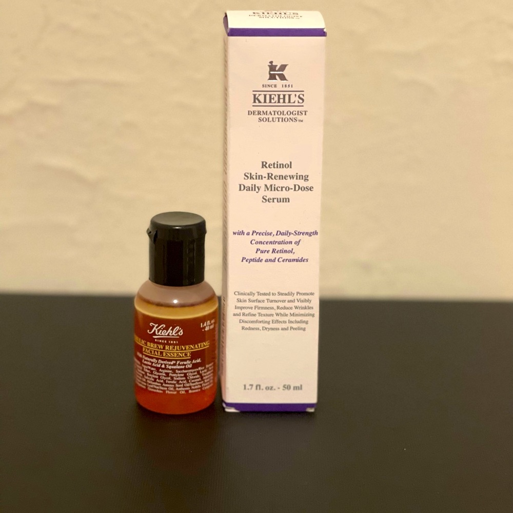 Kiehls Retinol Skin renewing Daily micro dose serum 50mL.